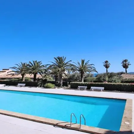 Avec Mezzanine, Piscine, Parking Et Pres De La A - Fr-1-780-81 *