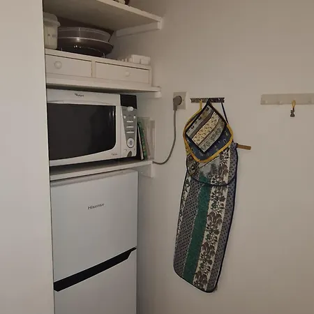 Apartment Avec Mezzanine, Piscine, Parking Et Pres De La A - Fr-1-780-81 Sainte-Maxime